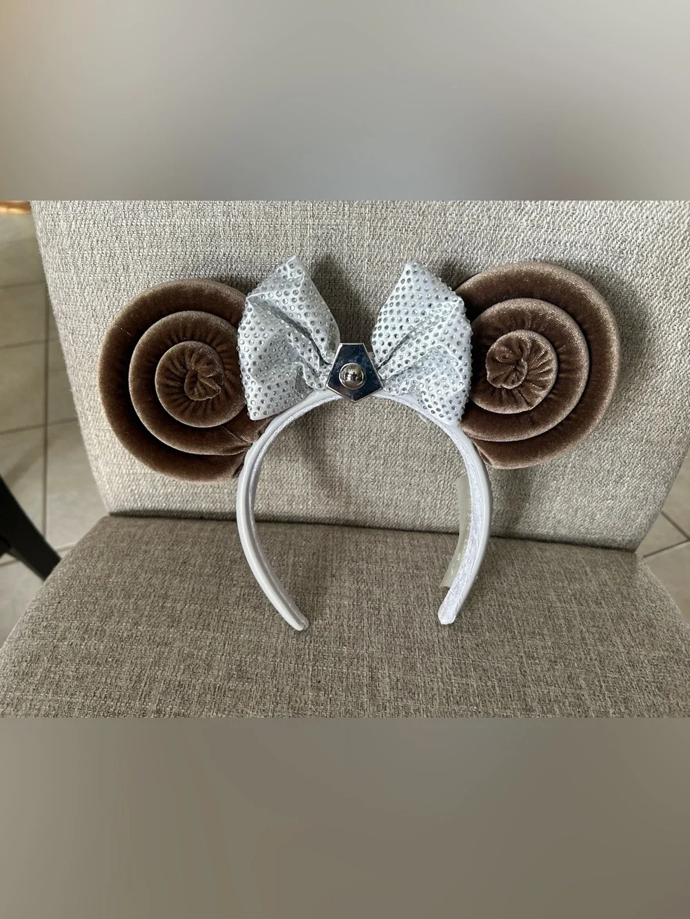 Disney 2019 limited release Star Wars Princess Leia mouse ears - Picture 2 of 13